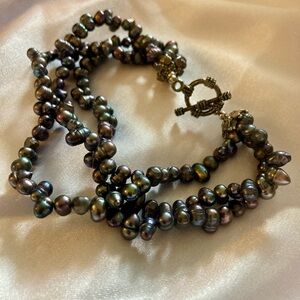 Elegant Black Pearl Silver Bracelet